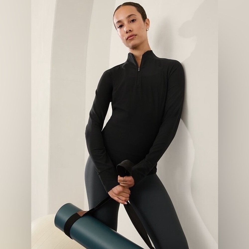 Athleta Salutation Half Zip NWT - image 1